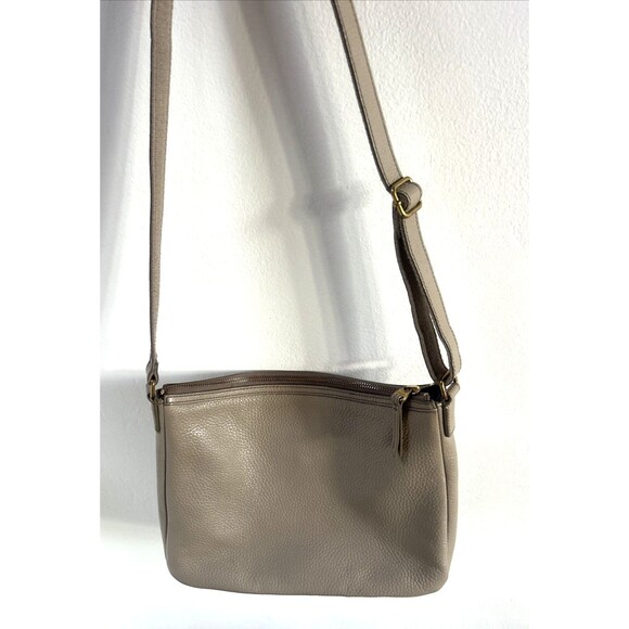 FOSSIL Elise Pebbled Leather Crossbody Shoulder Bag Purse Gray-Taupe Color - Picture 4 of 7